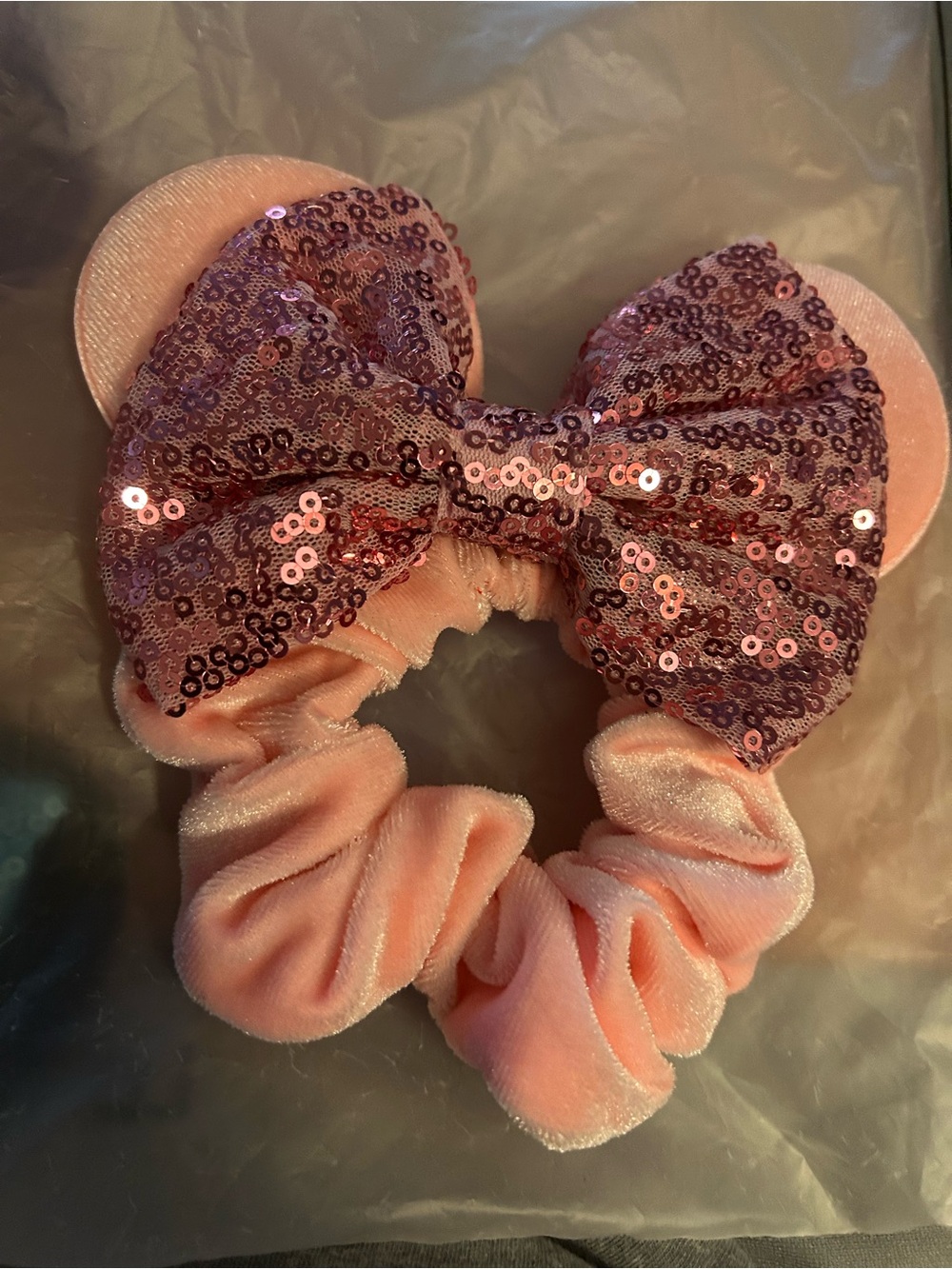 Sequin Disney Bow Kids Scrunchies , 6 in total , never wore